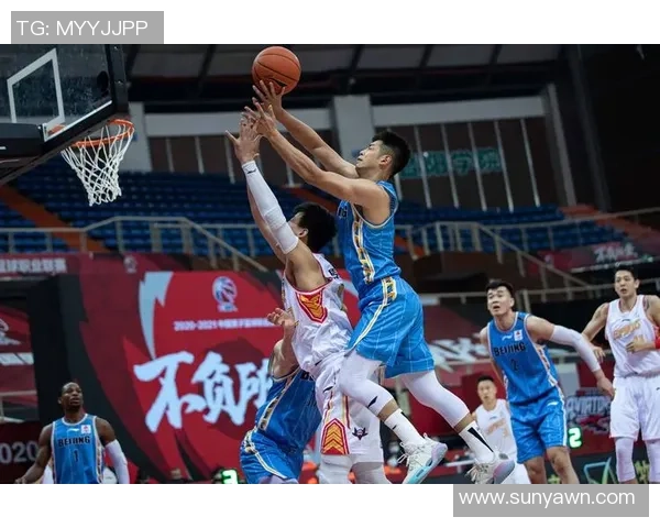 CBA精彩对决12月10日广东队迎战深圳队全力争胜展现篮球魅力 CBA精彩对决12月10日广东队迎战深圳队全力争胜展现篮球魅力