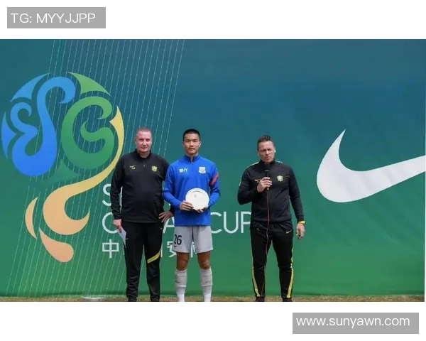 上海绿地申花与北京中赫国安的巅峰对决谁能笑到最后